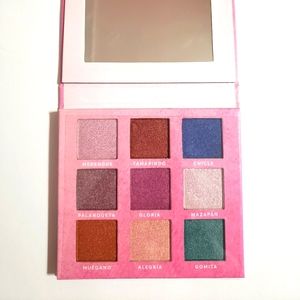Makeup palette for women